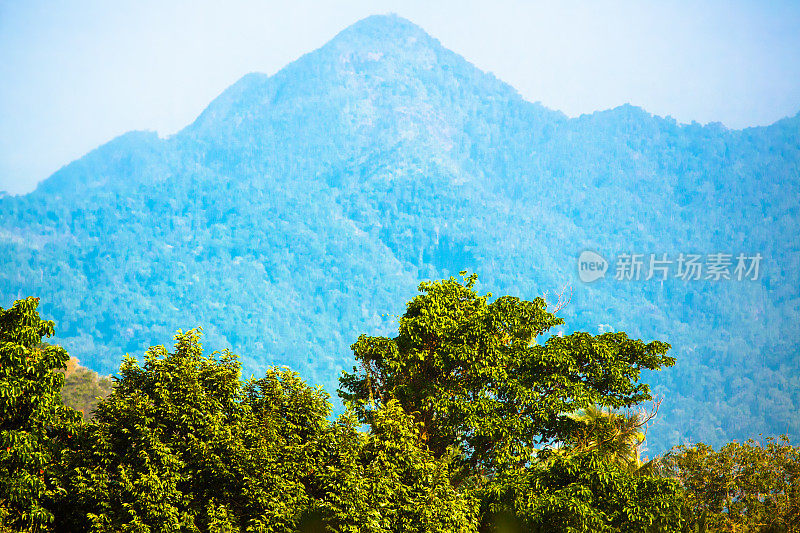 岛山在Koh Chang